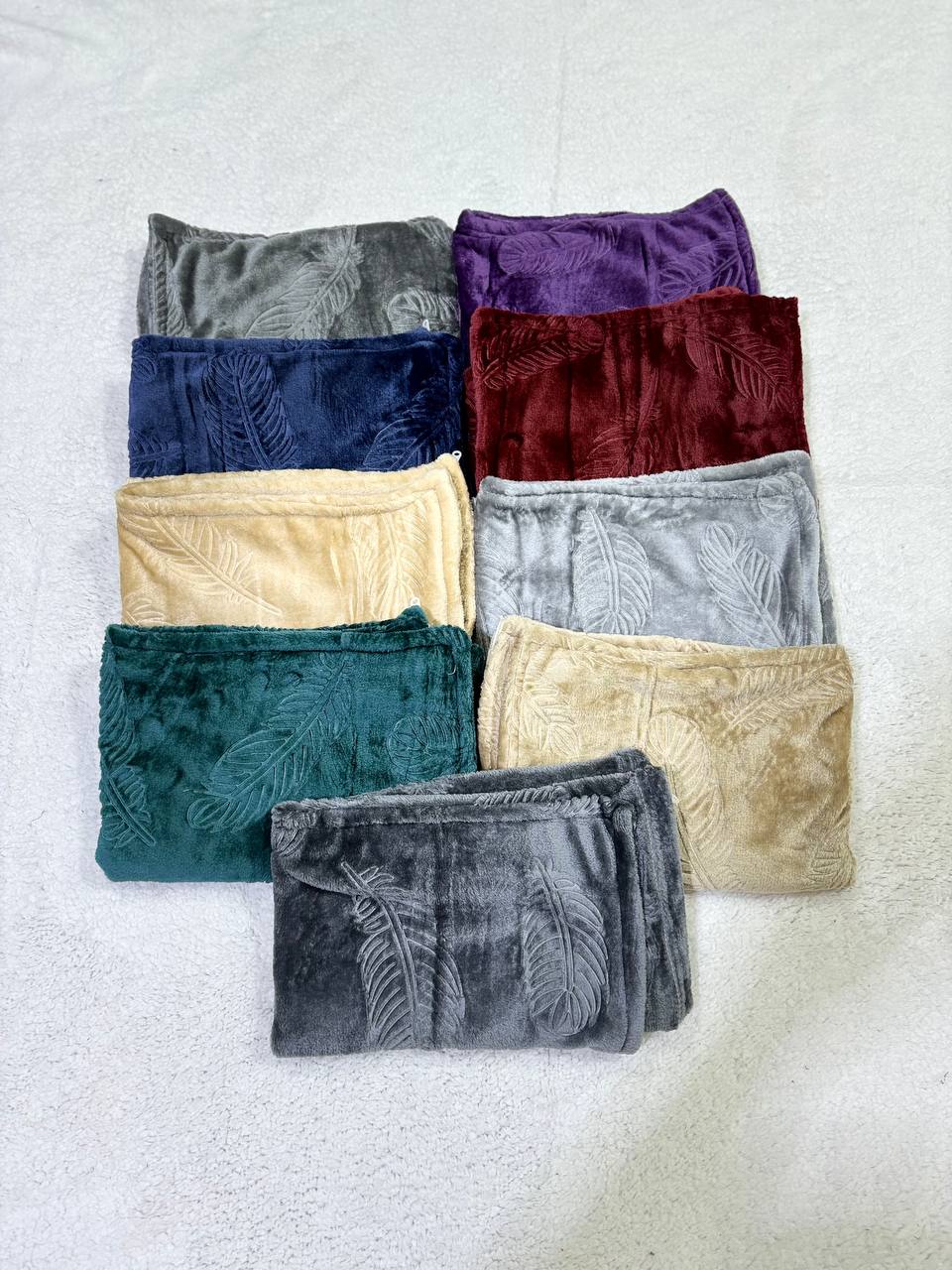 روبالشتی لیزری طرح پر سایز ۷۰در۵۰ (بسته دو عددی)