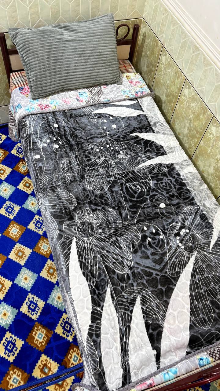 پتو ضخیم ابریشمی کلودی یک نفره برند سنفیلا کد ۳